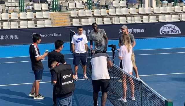 这显然与争 这显然与争